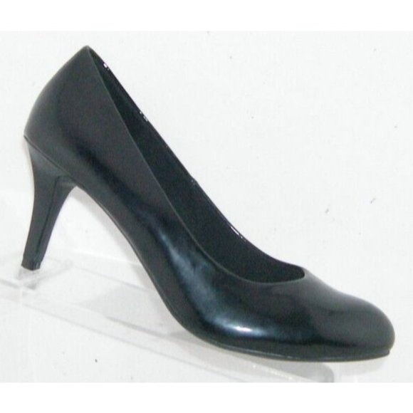 Comfort Plus by Predictions Karmen black round toe slip on pump heels 10